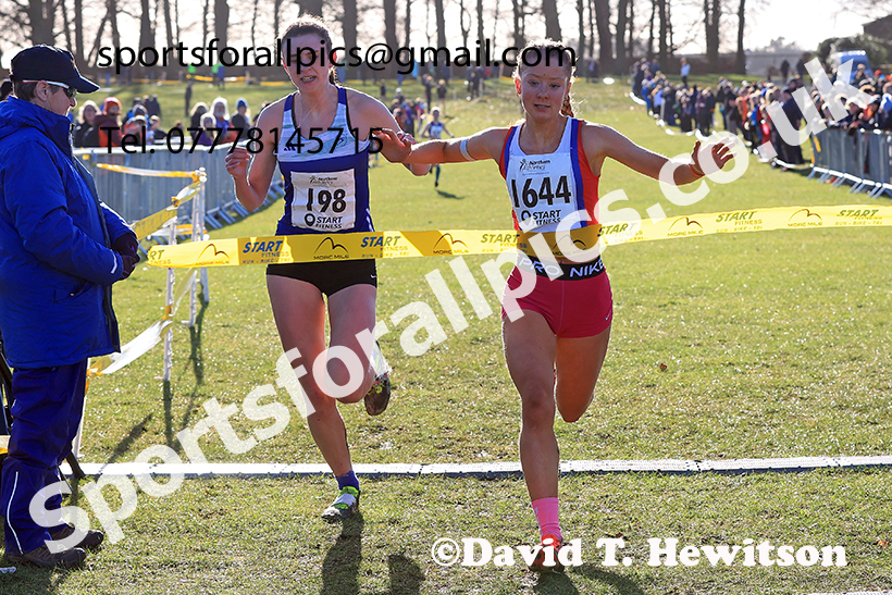 Junior Womens 2025 Northern Cross Country Champs, Tatton Park, Knutsford, Cheshire. Photo: David T. Hewitson/Sports for All Pics